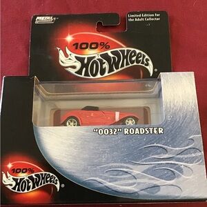Hot Wheels “0032” Roadster